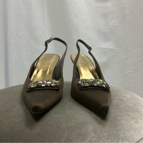 Stuart Weitzman brown satin sling back low heel gem jewelled buckle formal Sz 11 - Picture 5 of 13